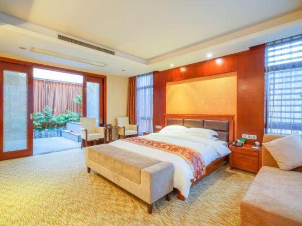 Suzhou Phoenix Hotspring Resort Zhangjiagang Exterior foto