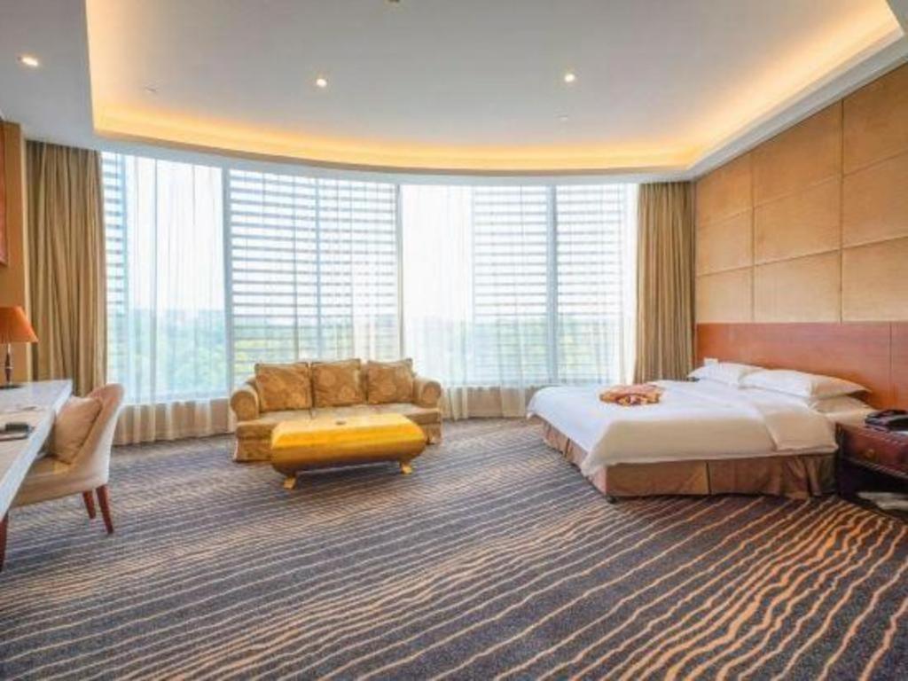 Suzhou Phoenix Hotspring Resort Zhangjiagang Exterior foto